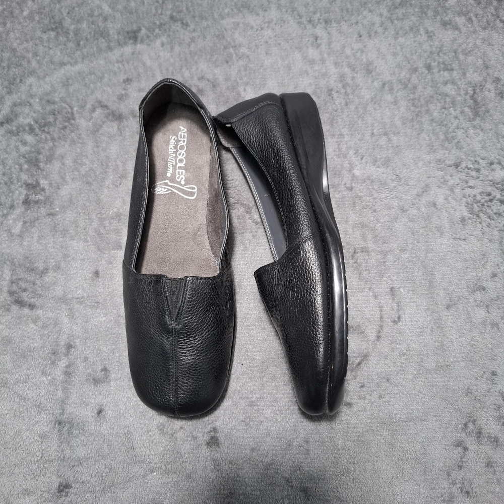 Aerosoles Sticht N Turn Women's Black Leather Loafers Slip On Comfort 9M